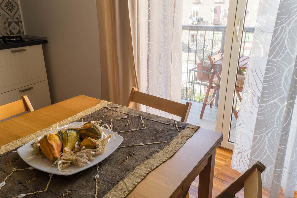 Bed and Breakfast I Tetti Napoli Экстерьер фото
